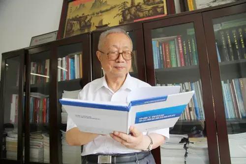 【HIT追梦人】哈工大秦裕琨院士 | 获2017年度中国老科协“突出贡献奖”